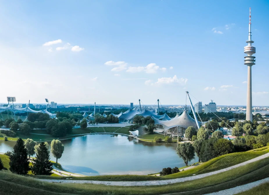 München Fernsehturm, fotografiert beim USH Umzug