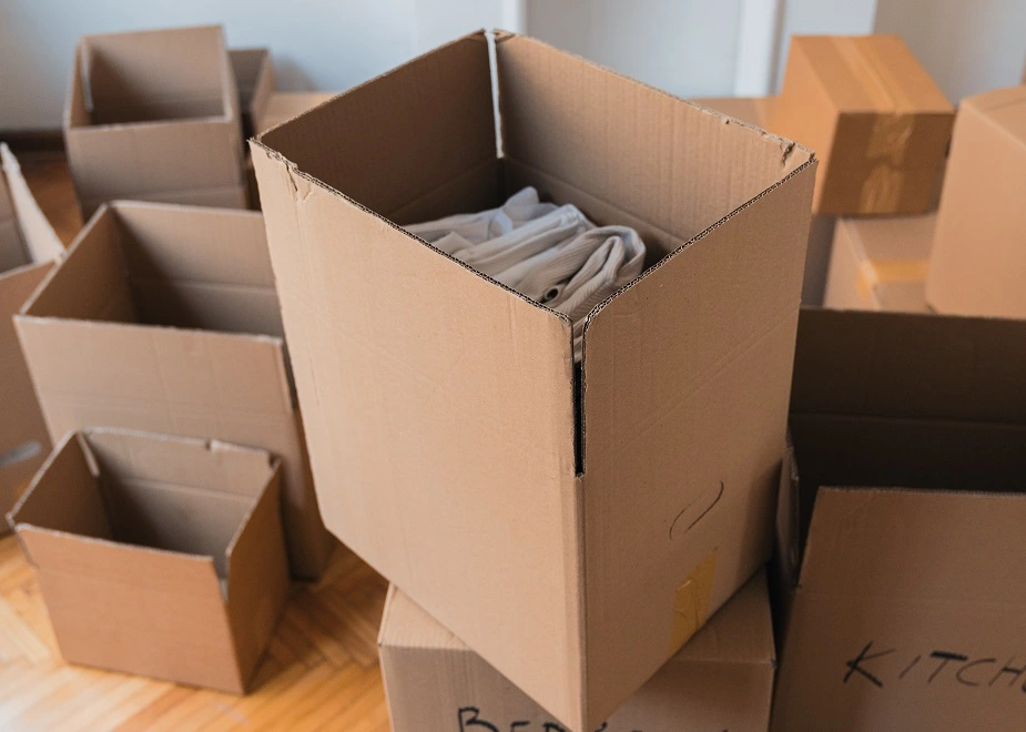 Umzugswagen für versicherten Firmenumzug in Hamburg